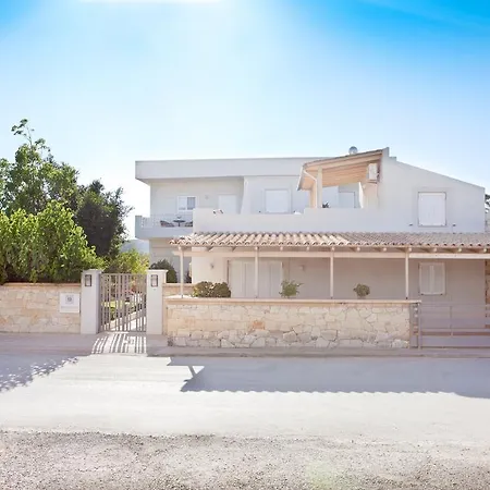 Rodanthi Villa